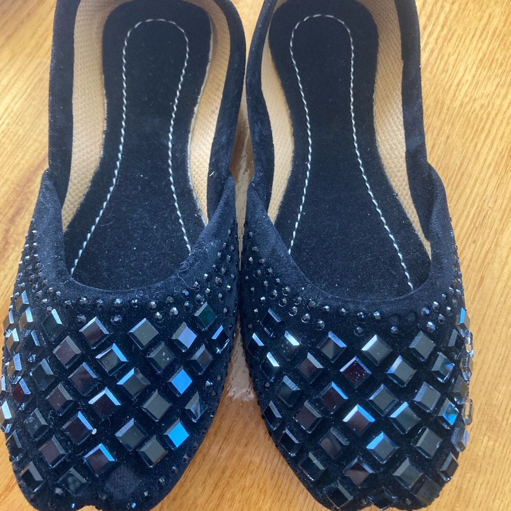 Black Beaded Flats khussa